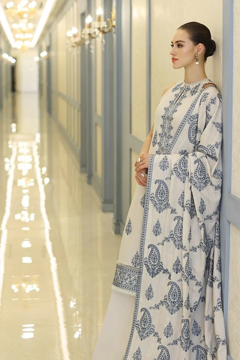 Bareeze Embroidered Heavy Dhanak Suit - image 19