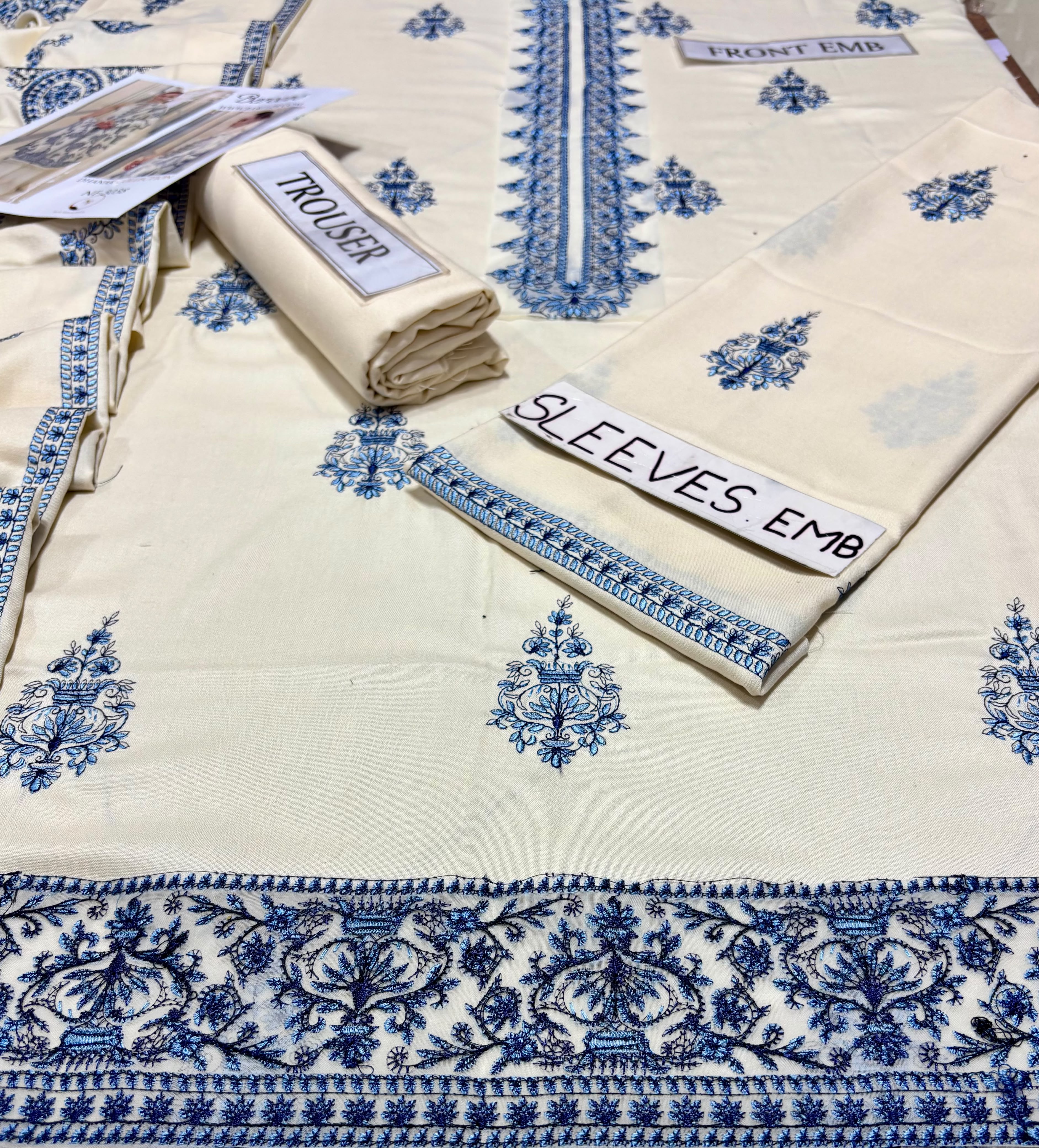 Bareeze Embroidered Heavy Dhanak Suit - image 22