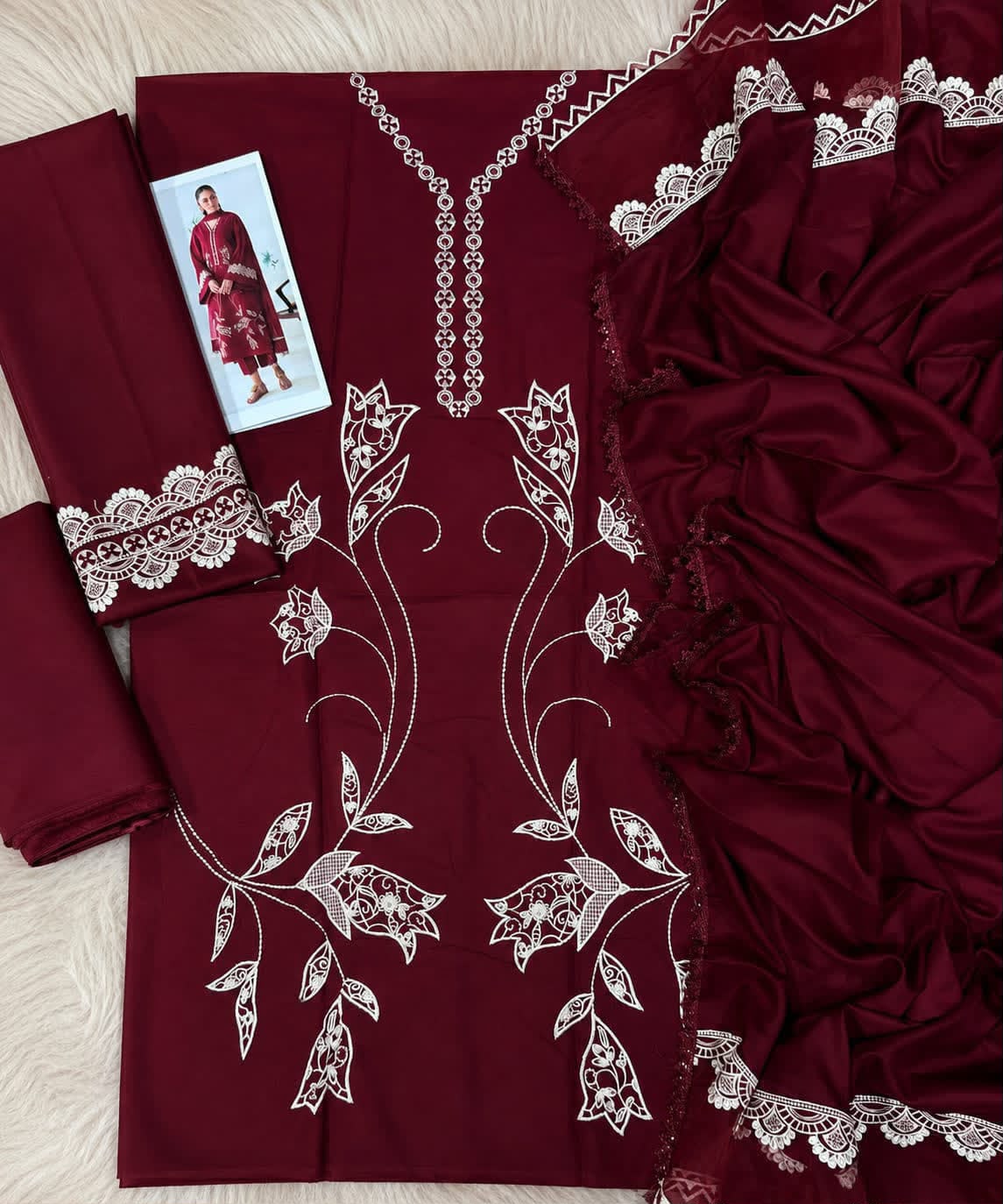 Baroque NF 3021 3PC Embroidered Dhanak Suit - image 9