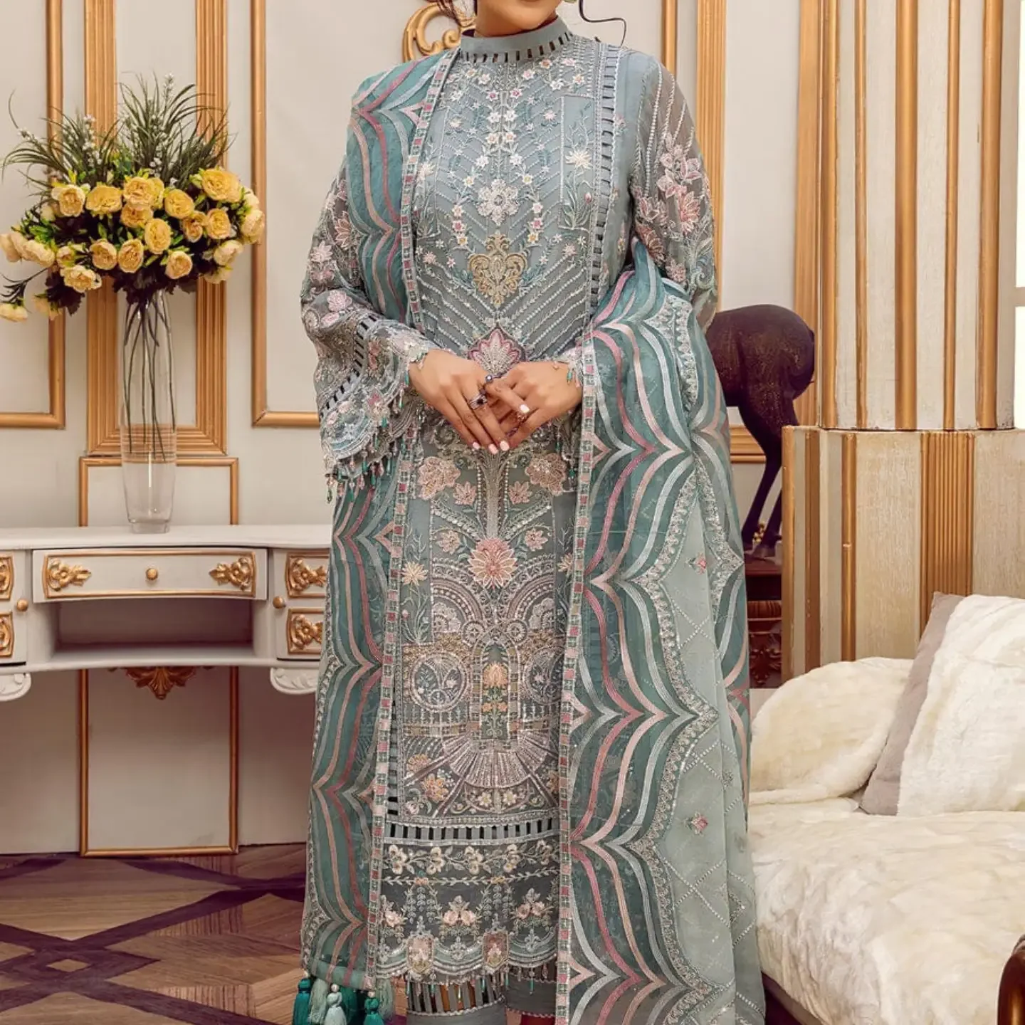 Ahmozi Presenting Adan Libas Chiffon Embroidered Unstitched — clothing image 4