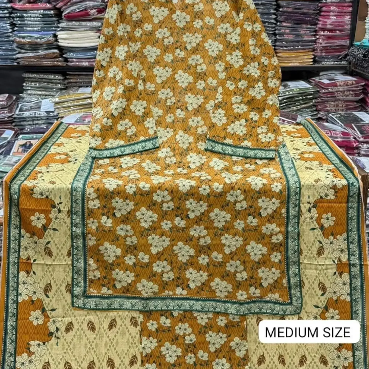 BIN SAEED STITCHED COLLECTION Original 3pc Printed lawn Co — clothing image 4