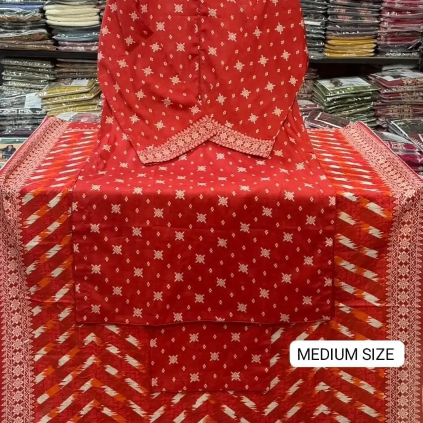 BIN SAEED STITCHED COLLECTION Original 3pc Printed lawn Co — clothing image 5
