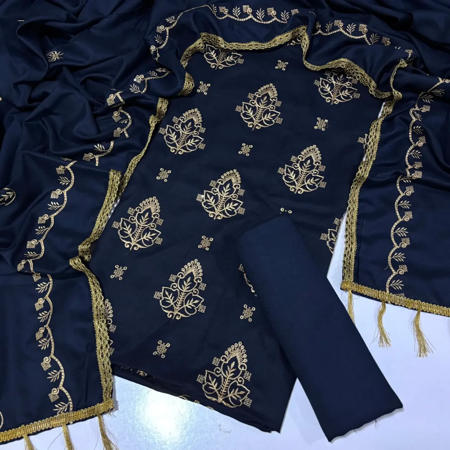 ( BONANZA SATRANGI Opening 2026-27 ) FABRIC MARINA DHANAK — clothing image 2