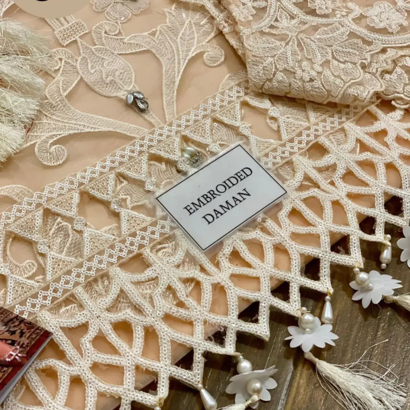 BRAND MOST ELEGANT OUTFITT BY IZNIK FABRIC DETAIL CHIFON ORG — clothing image 3