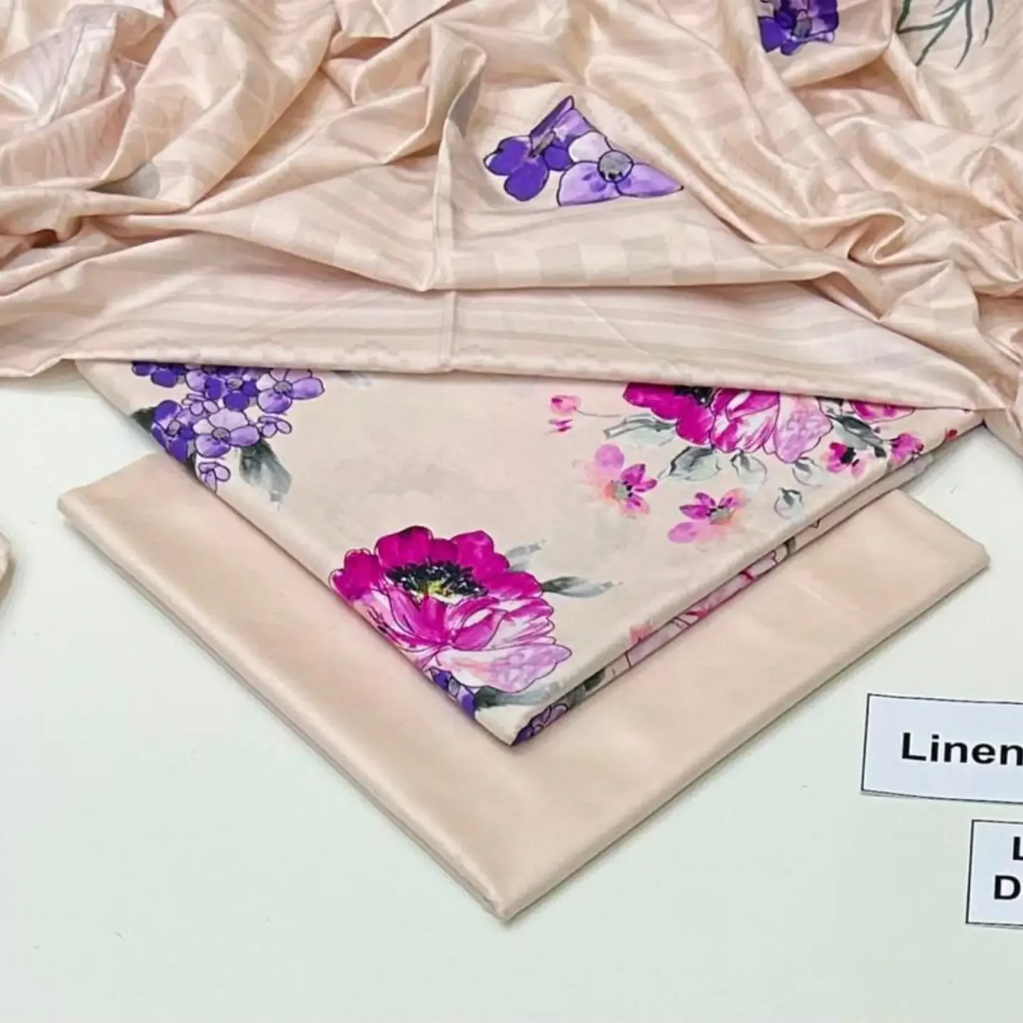 MARIA.B UN-STITCHED COLLECTION .3pc Printed LINEN Collection — clothing image 9