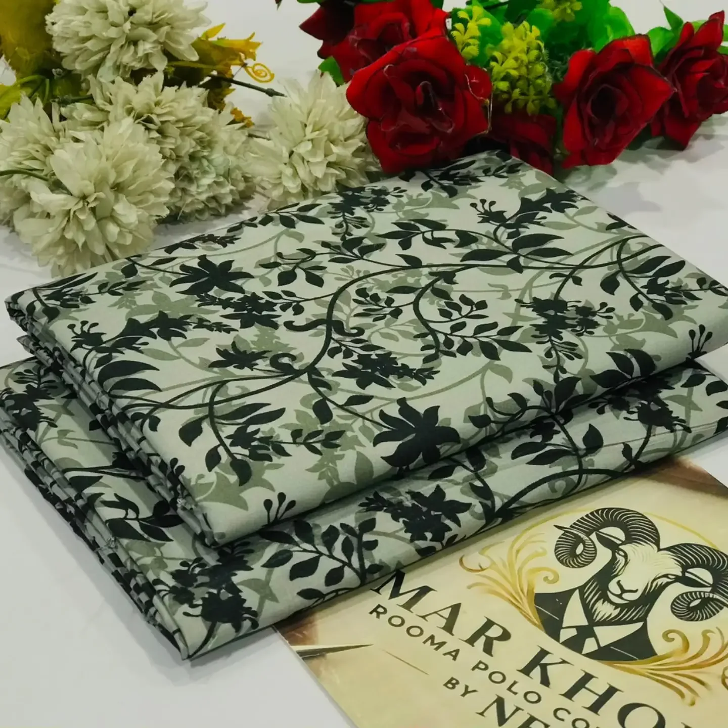Markhor Rooma Polo CottonTM Offers you a stunning Floral Pr — clothing image 15