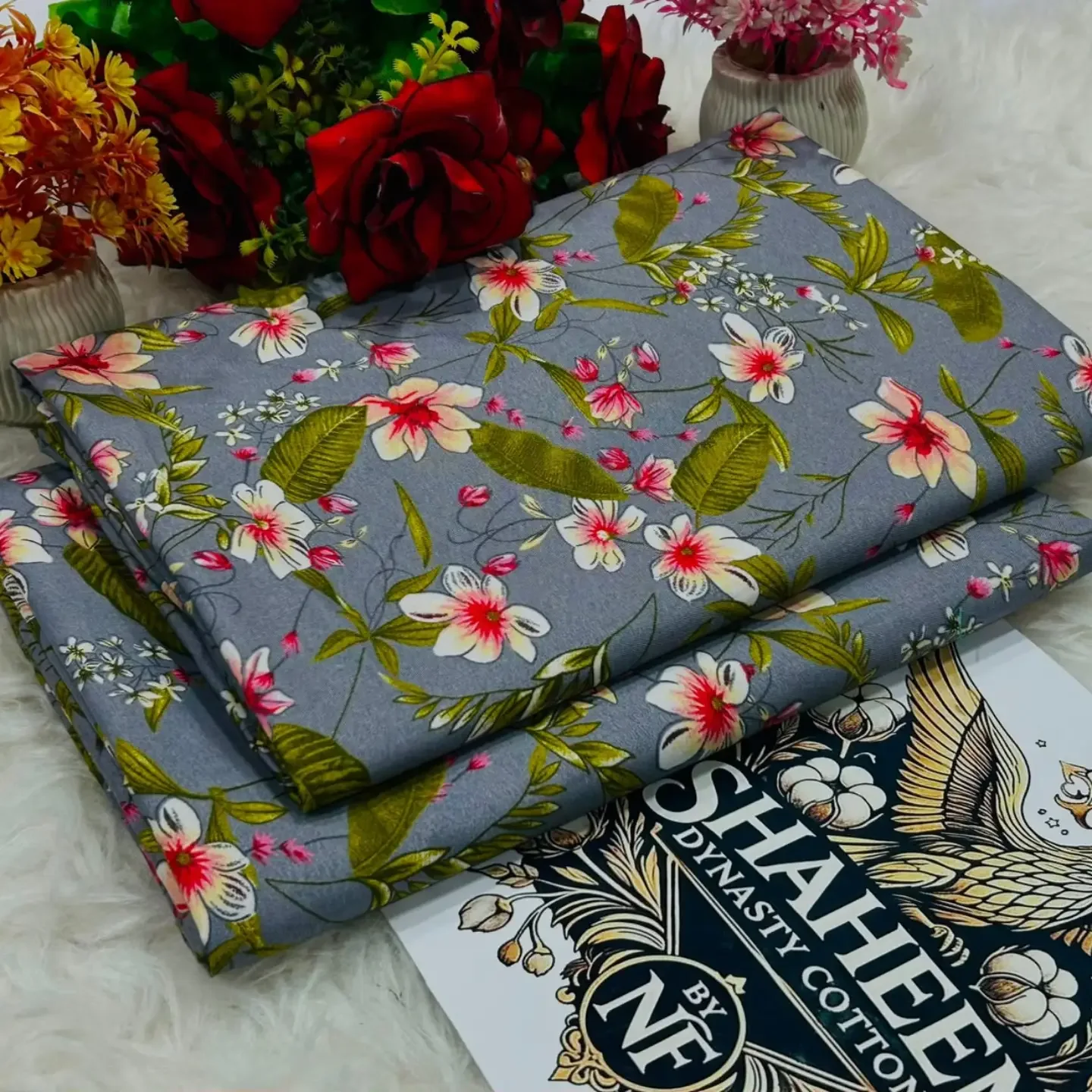 Markhor Rooma Polo CottonTM Offers you a stunning Floral Pr — clothing image 2