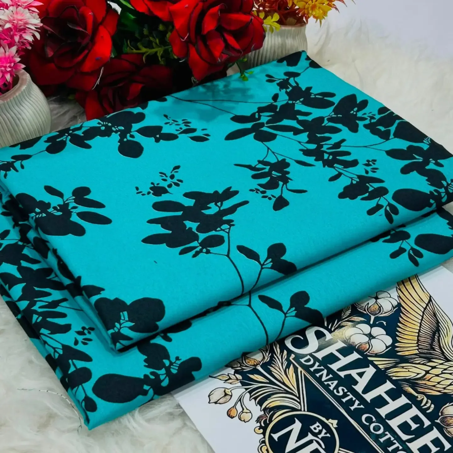 Markhor Rooma Polo CottonTM Offers you a stunning Floral Pr — clothing image 5