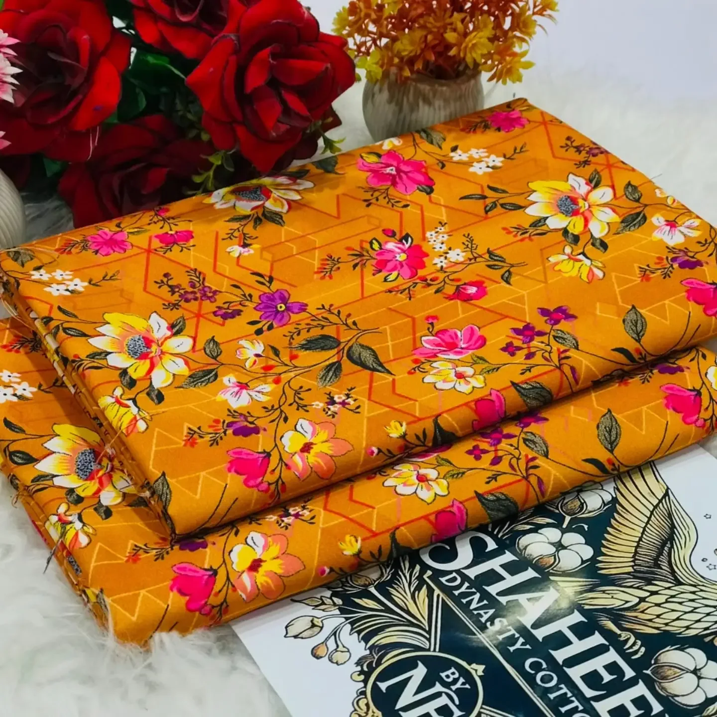 Markhor Rooma Polo CottonTM Offers you a stunning Floral Pr — clothing image 7