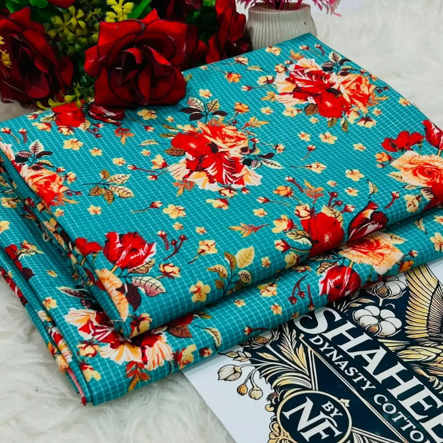 Markhor Rooma Polo CottonTM Offers you a stunning Floral Pr — clothing image 15