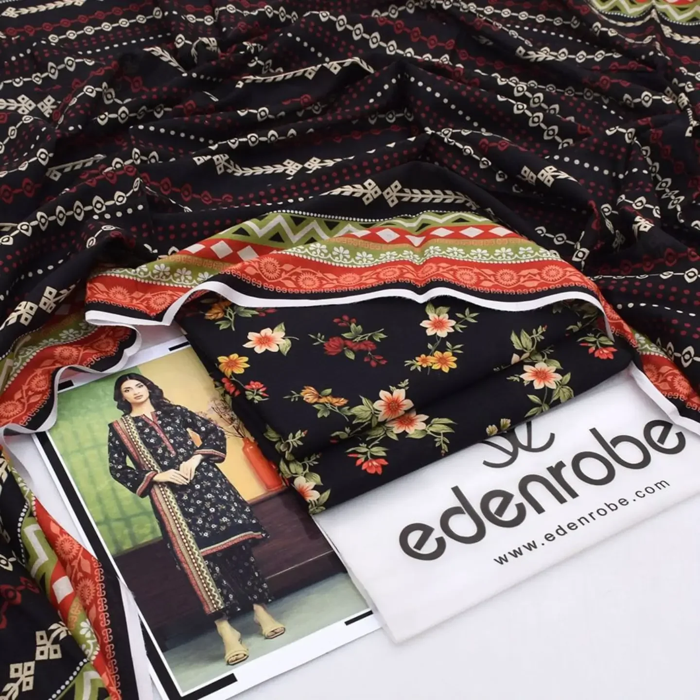 MIX BRAND 3pc Unstitched Printed LAWN Collection Fabric LAWN — clothing image 7