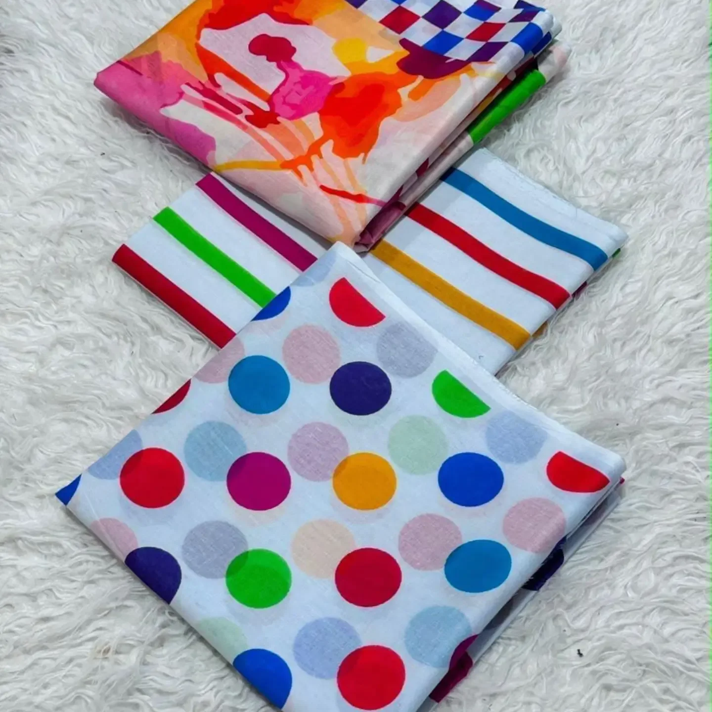 MIX BRAND 3pc Unstitched Printed LAWN Collection Fabric LAWN — clothing image 13