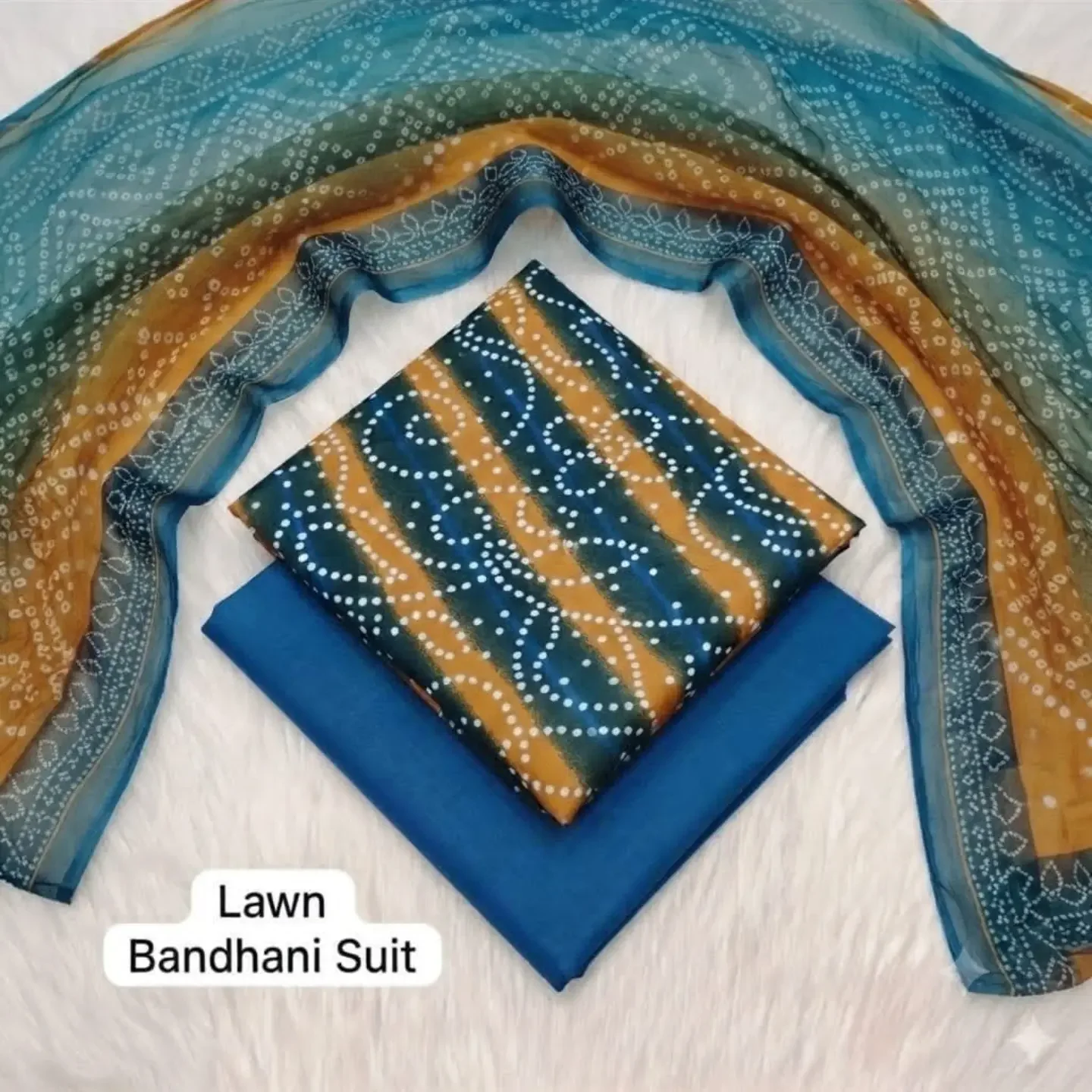 MIX BRAND AZADI SALE OFFER 3pc Unstitched Printed LAWN Co — clothing image 7