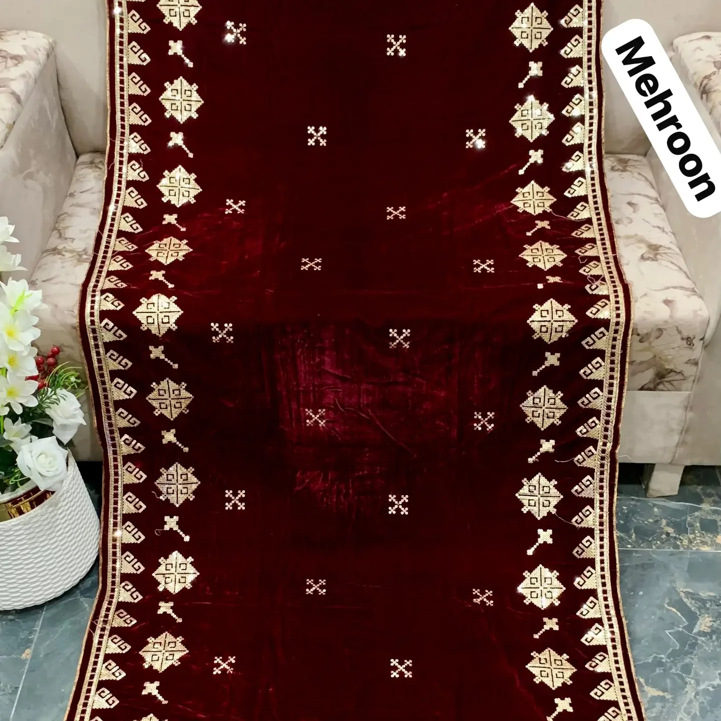 NEW ARRIVAL'S VELVET SHAWL'S COLLECTION 2026 27 BRAND NAME B — clothing image 4