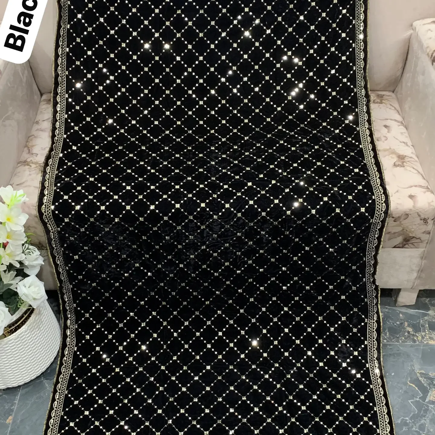 NEW ARRIVAL'S VELVET SHAWL'S COLLECTION 2026-27 BRAND NAME B — clothing image 4